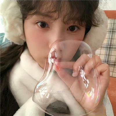 桃李笑春风